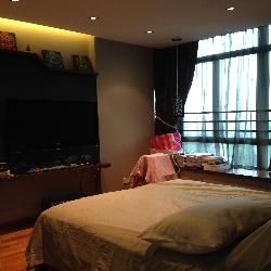 The Lakeshore (D22), Condominium #44880152